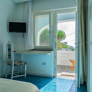 Camera con letto king size